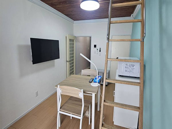 コスモスハイツ